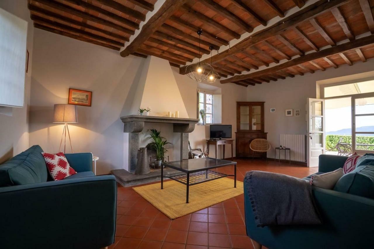 Ampio Appartamento Completamente Rinnovato Con Vista E Piscina Lucca Exteriér fotografie