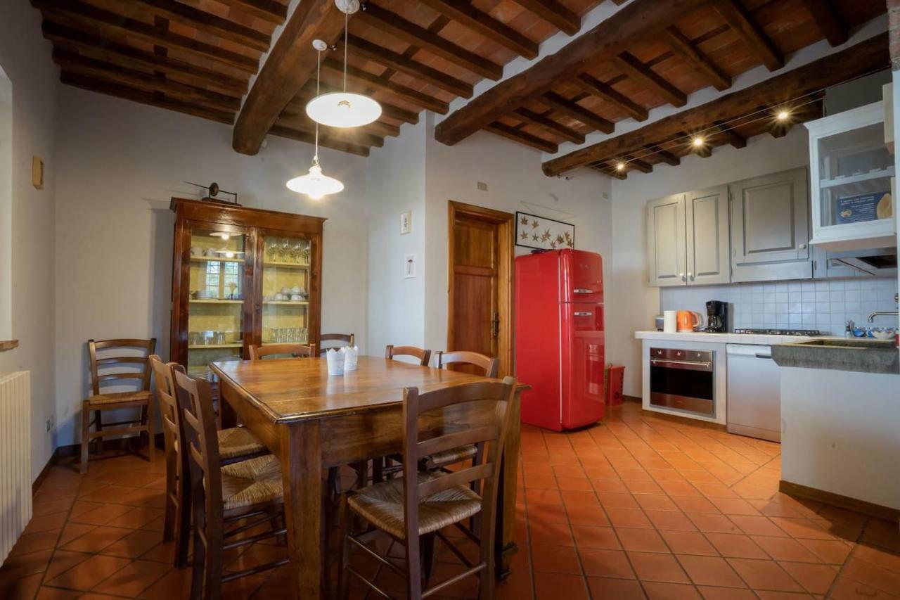 Ampio Appartamento Completamente Rinnovato Con Vista E Piscina Lucca Exteriér fotografie