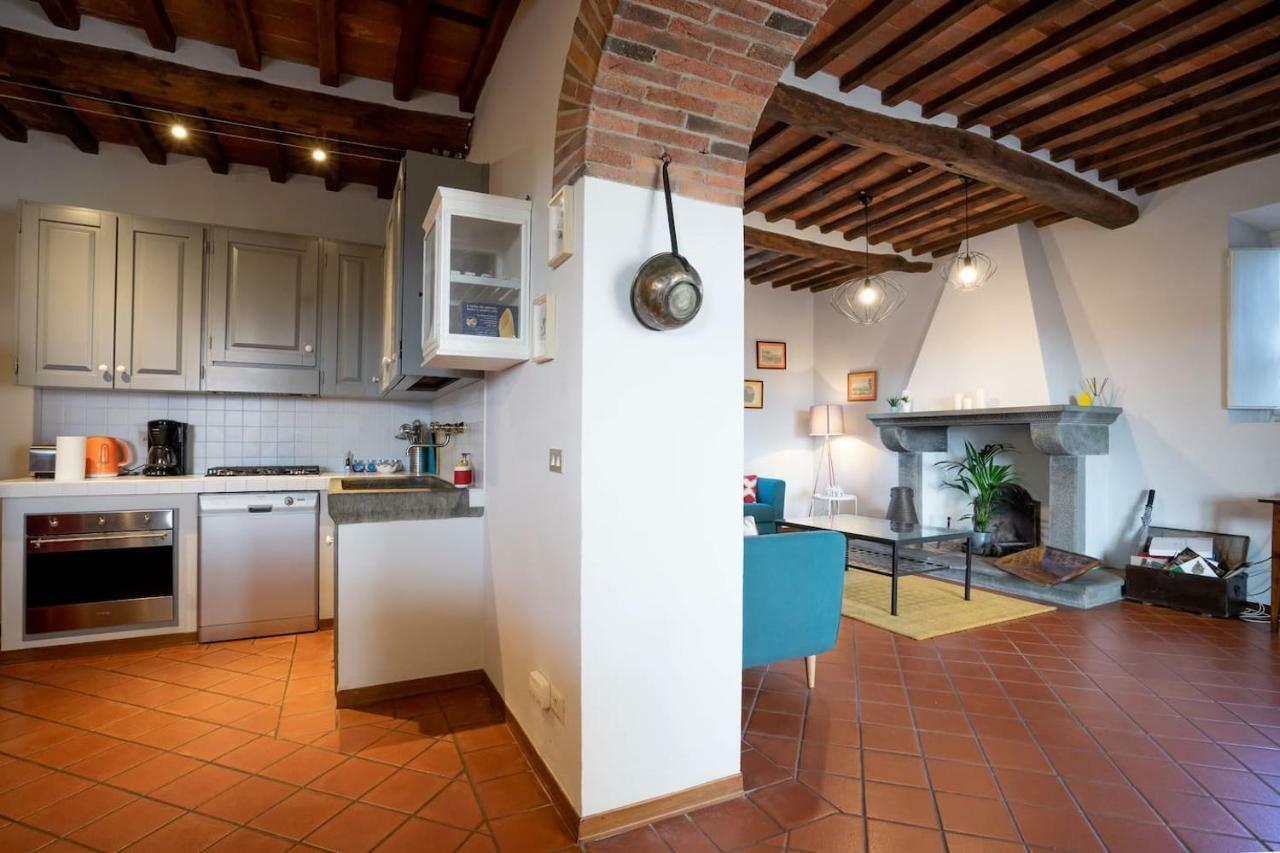 Ampio Appartamento Completamente Rinnovato Con Vista E Piscina Lucca Exteriér fotografie